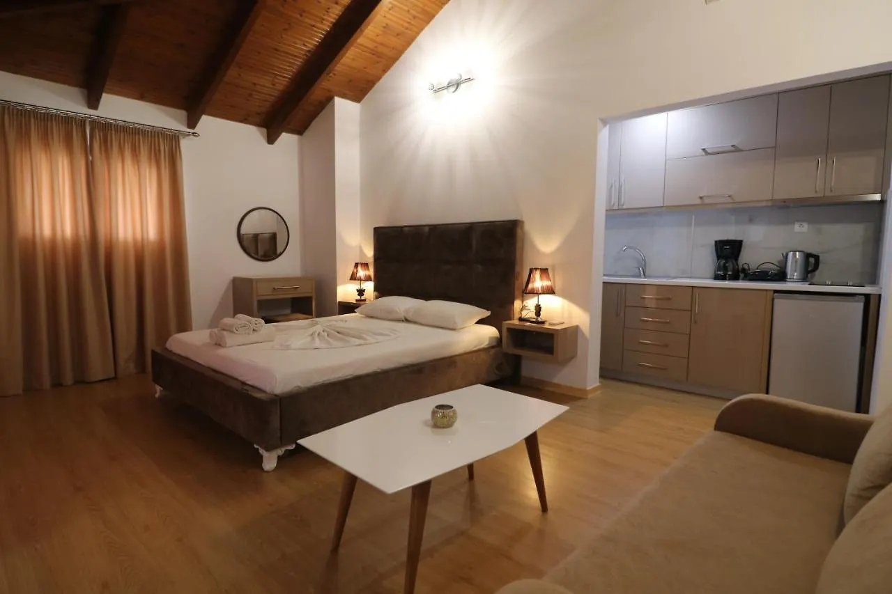 Lido Apartments Himare