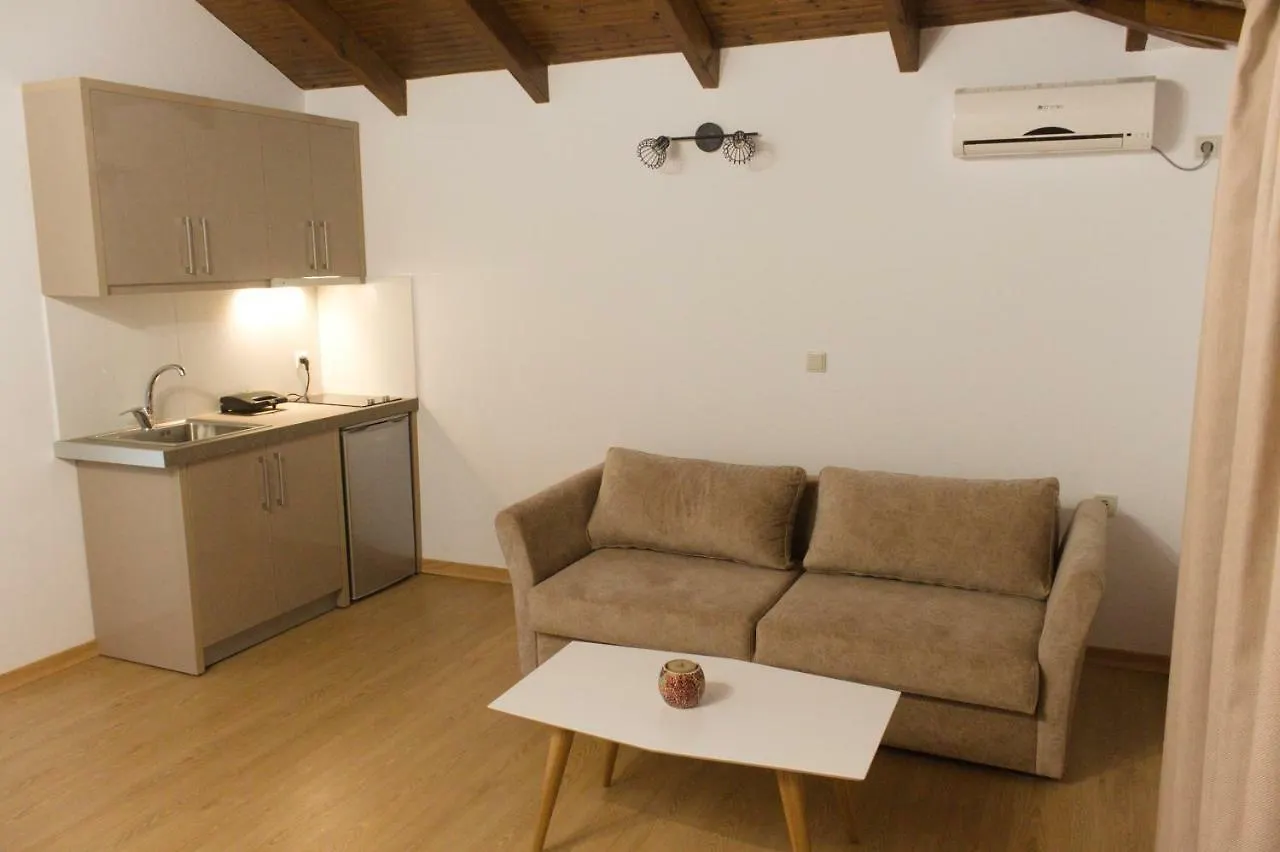 Lido Apartments Himarë 0*,  Albanie