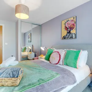  Apartment Angels - Blonk Street Luxury United Kingdom